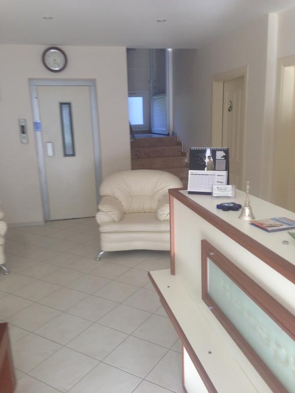 Zeytin Apart Hotel Çeşme Luaran gambar